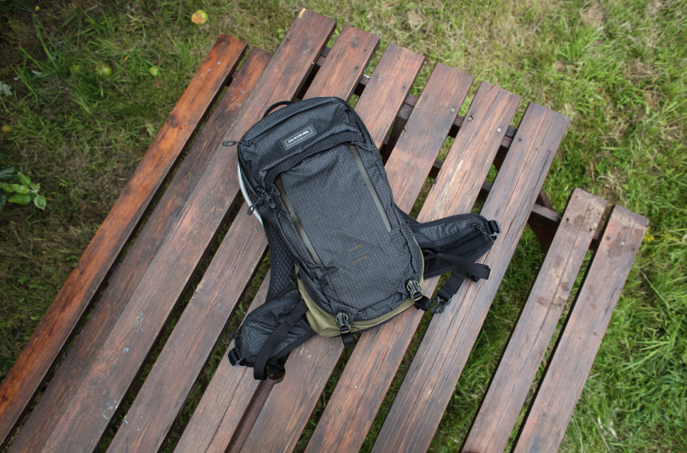 Dakine seeker on sale